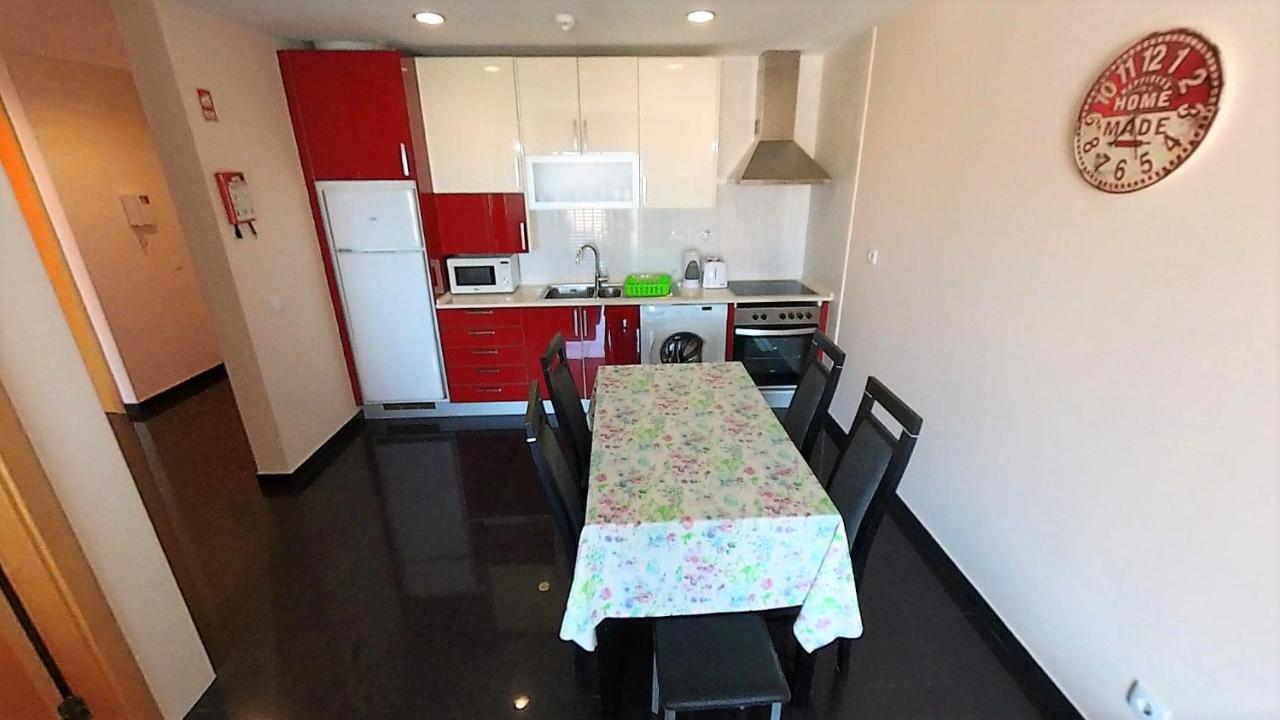 Apartamentos Turisticos Rocha Tower 13C ปอร์ติเมา ภายนอก รูปภาพ