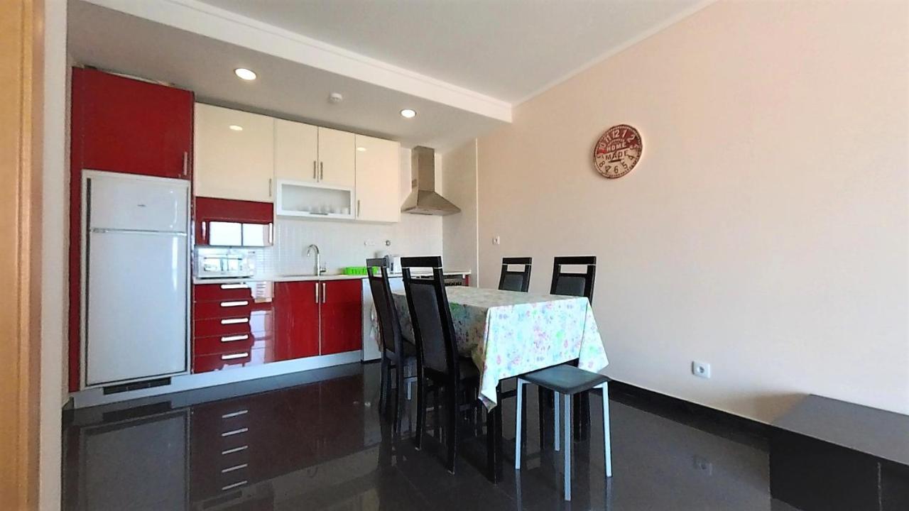 Apartamentos Turisticos Rocha Tower 13C ปอร์ติเมา ภายนอก รูปภาพ