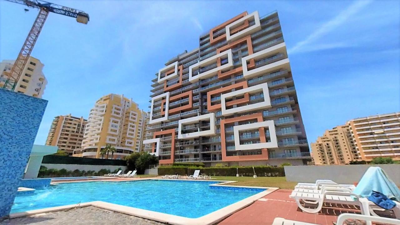 Apartamentos Turisticos Rocha Tower 13C ปอร์ติเมา ภายนอก รูปภาพ