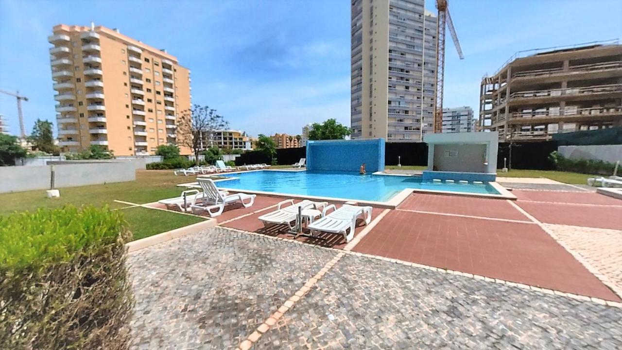 Apartamentos Turisticos Rocha Tower 13C ปอร์ติเมา ภายนอก รูปภาพ