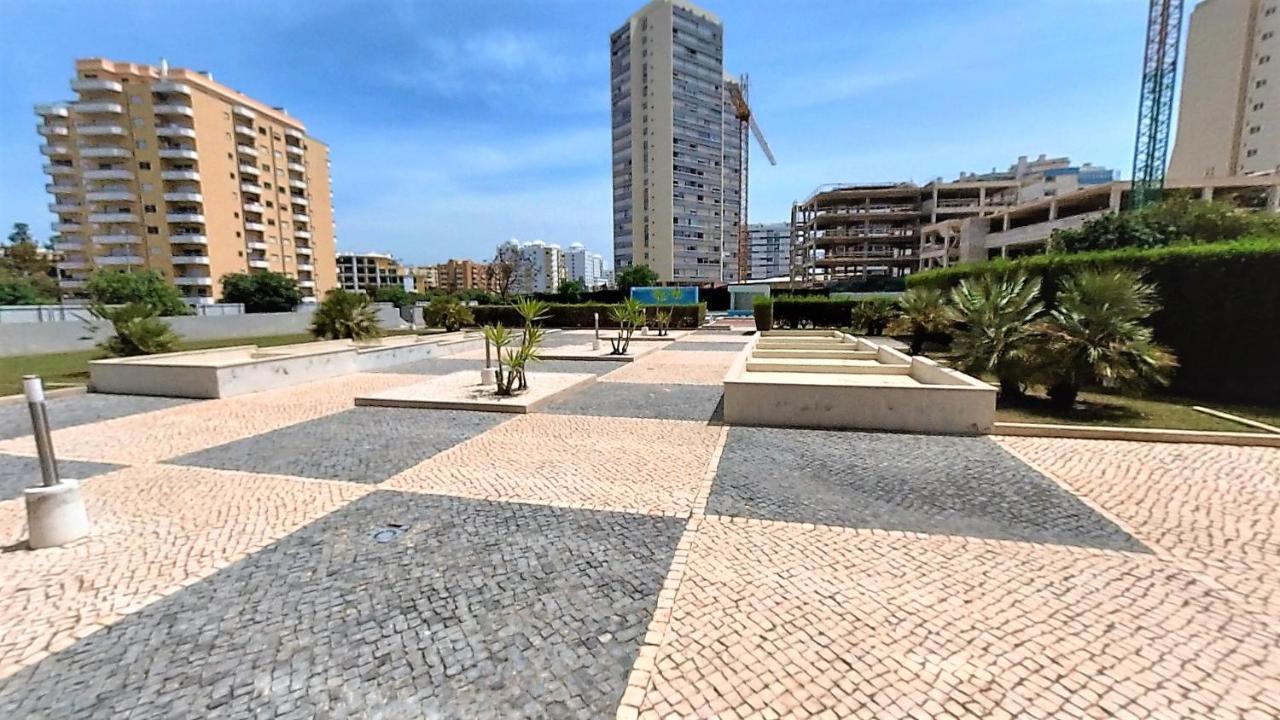 Apartamentos Turisticos Rocha Tower 13C ปอร์ติเมา ภายนอก รูปภาพ