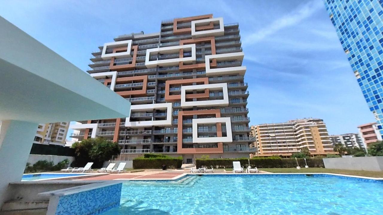 Apartamentos Turisticos Rocha Tower 13C ปอร์ติเมา ภายนอก รูปภาพ