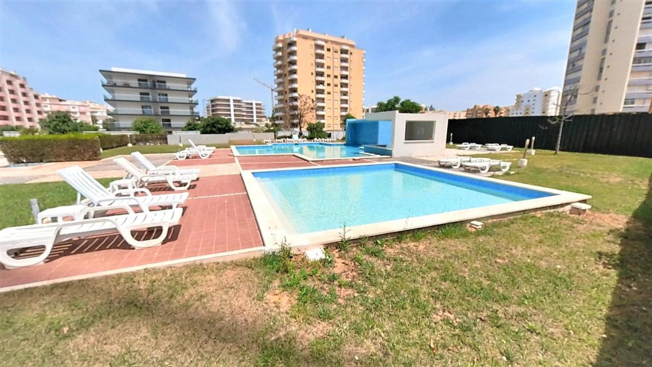 Apartamentos Turisticos Rocha Tower 13C ปอร์ติเมา ภายนอก รูปภาพ